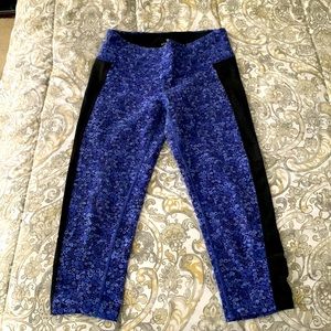 Athleta Cropped Leggings